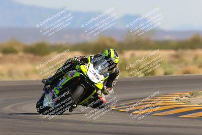 media/Oct-30-2022-CVMA (Sun) [[fb421c3cec]]/Race 12 Supersport Open/